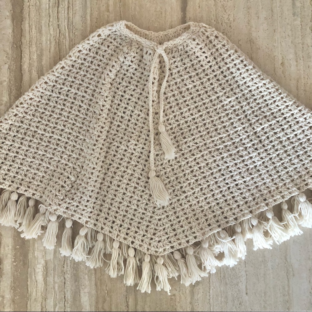 Vintage Poncho - Picture 2 of 4